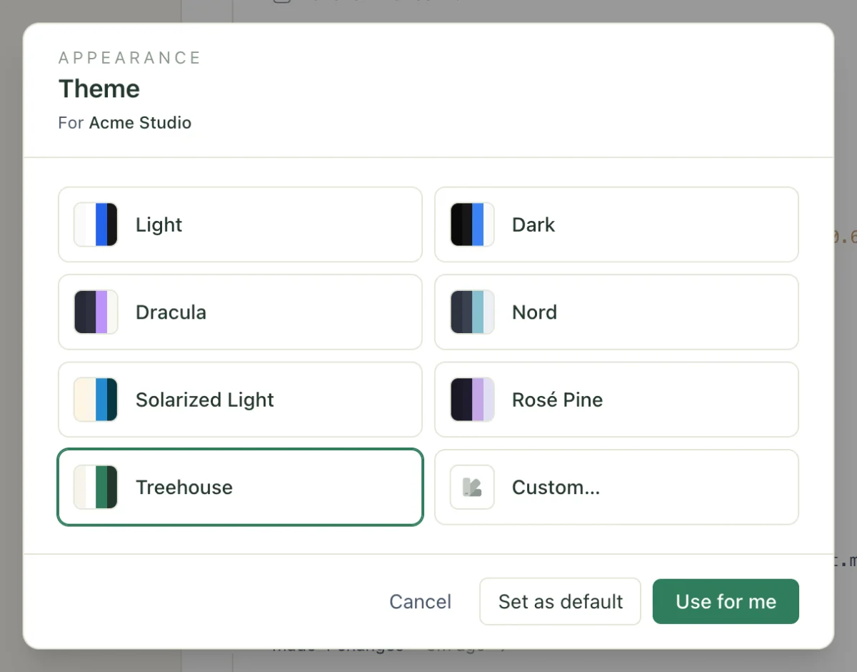 The Appearance dialog with the theme presets, the Custom option and the Set as default and Use for me buttons